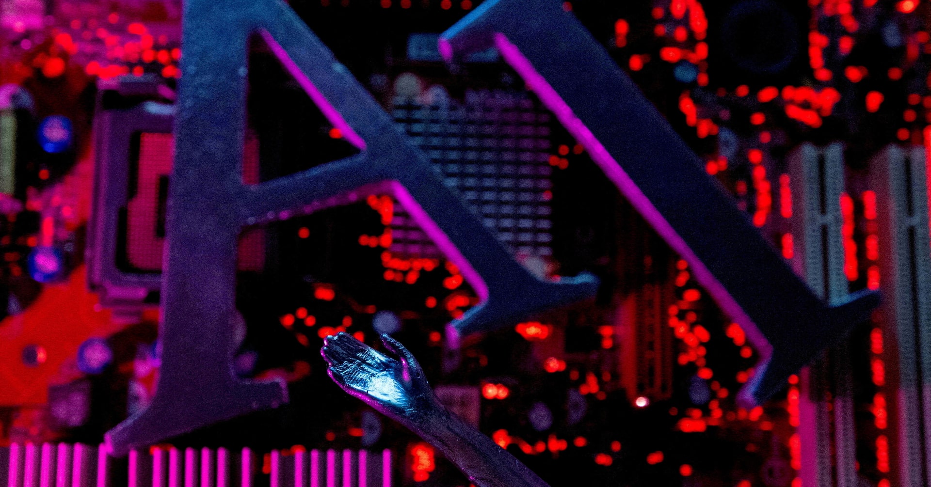 Demand for AI, tech experts pushes UK financial sector vacancies up 12%, recruiter says